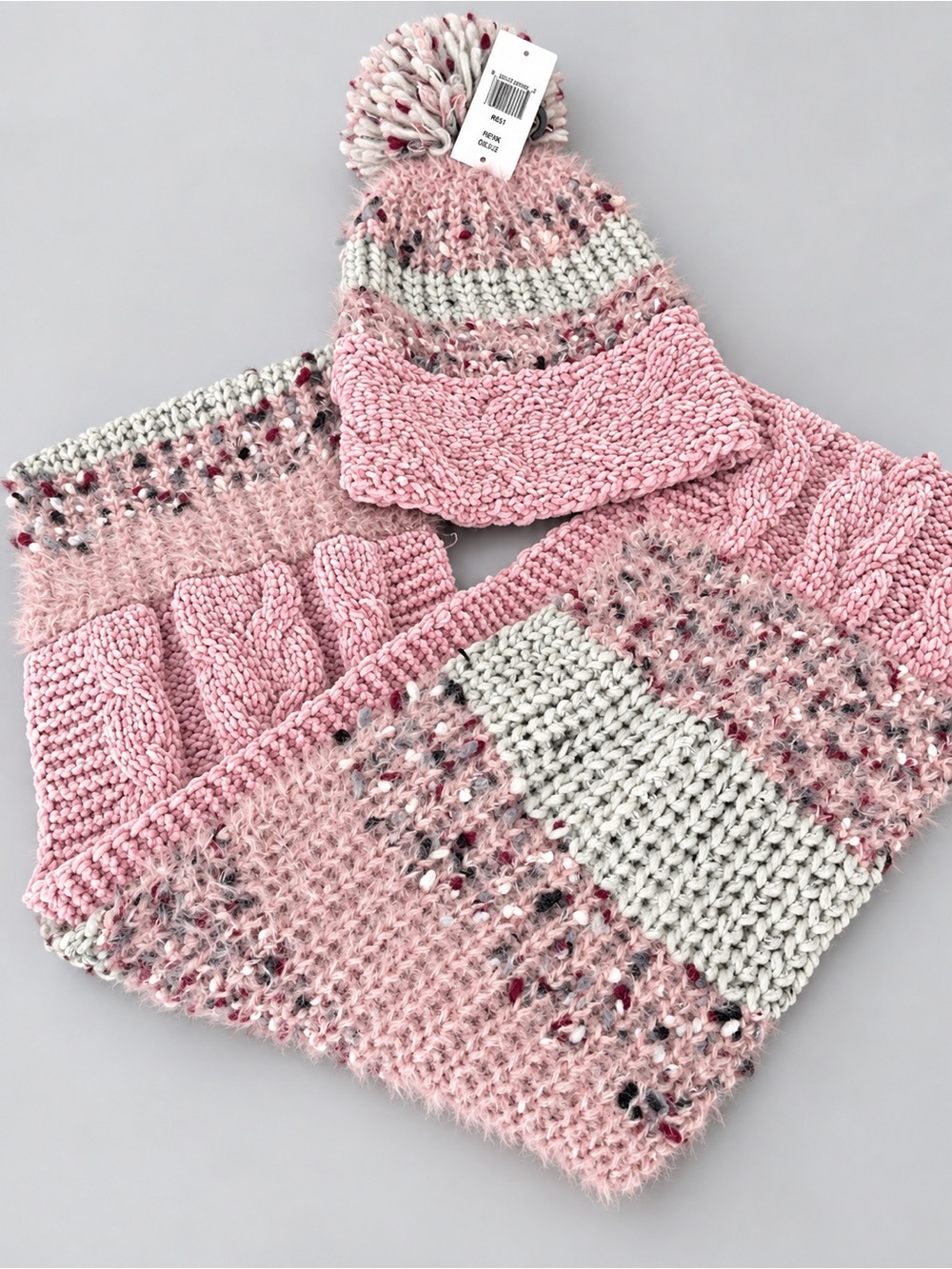 Woman Pink Knit Pom Beanie hat & infinity Scarf Set New